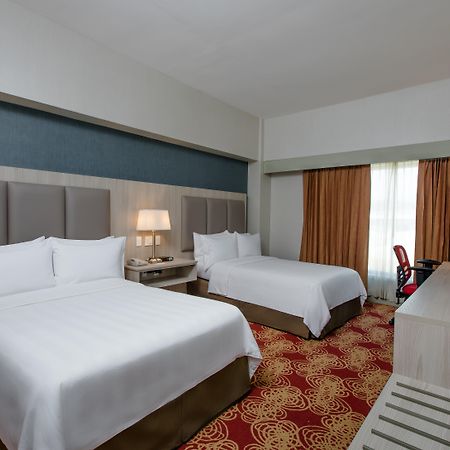 Holiday Inn Convention Center By Ihg Managua Esterno foto